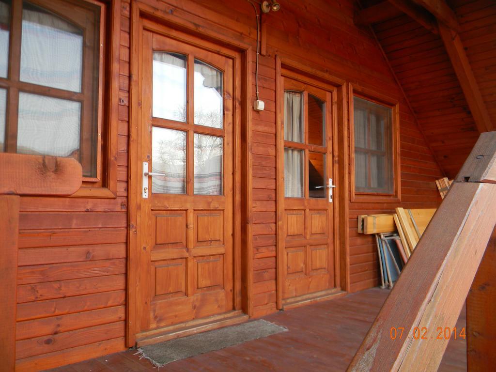 Kuekuello Vendeghaz Hotel Sovata Exterior foto